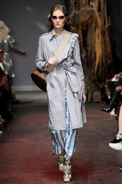 Look 47